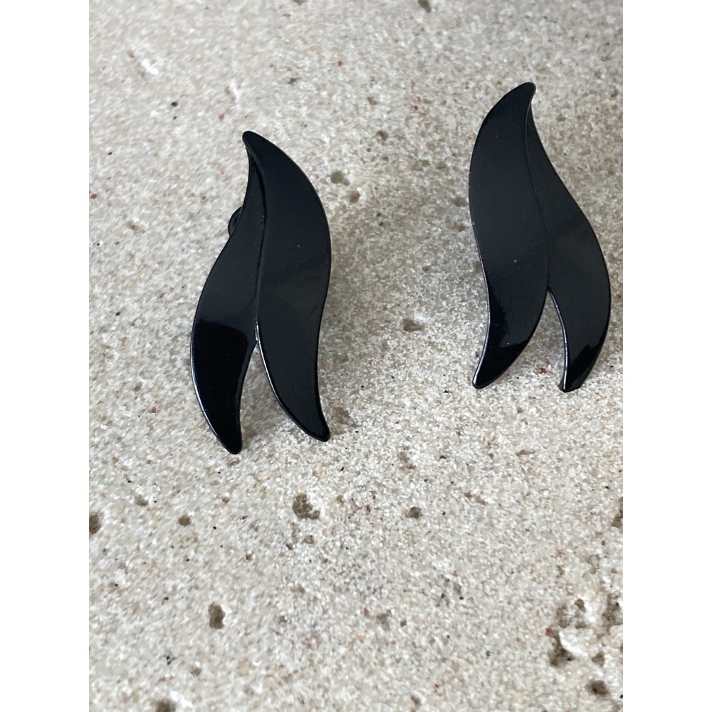 Glossy Black Leaf Clip On Earrings Curved Abstract Vintage Modernist Style